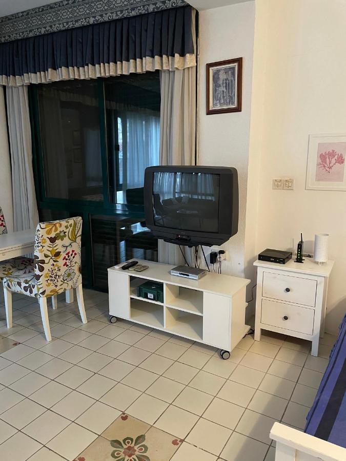 Angolina Apartments Birżebbuġa Exterior foto